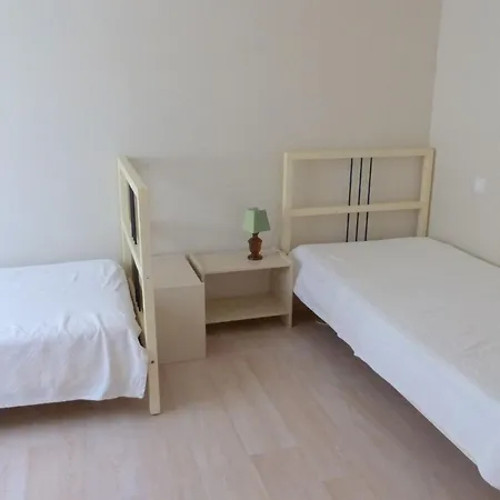 Maison De Vacances 4/5 Pers. Avec Jardin Et Terrasse, Centre Ville, Sur Mer - Fr-1-194-289 La Tranche-sur-Mer